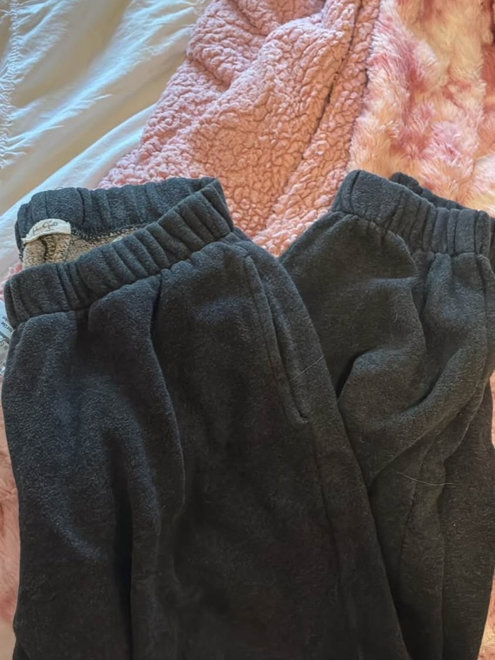 Brandy Melville Rosa Sweatpants Stone Gray